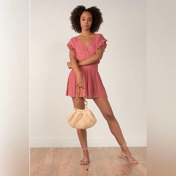 Elan Women’s M Rose Pink Short Lightweight Gauze Dress w/Smocked Waist - EUC! - Picture 1 of 11